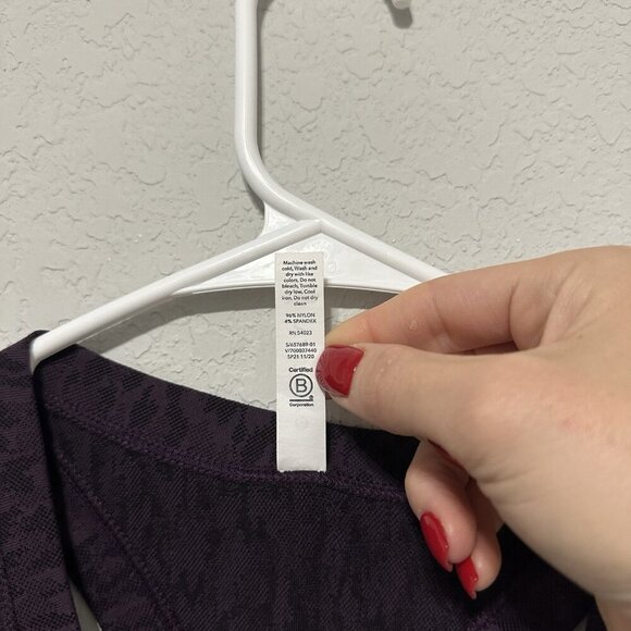 Athleta Momentum Cheetah Print Tank Top Purple Racerback Womens Size XS Athletic - Picture 6 of 6